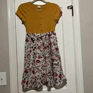 Pre Owned Wonder Nation Floral Girls Dress Size 14 - 16
